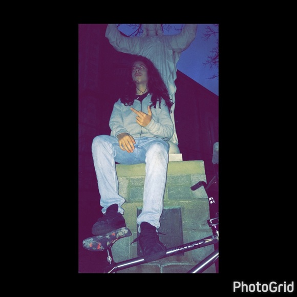 Profile Picture of Brandon Arevalo (@bran1116) on Poshmark