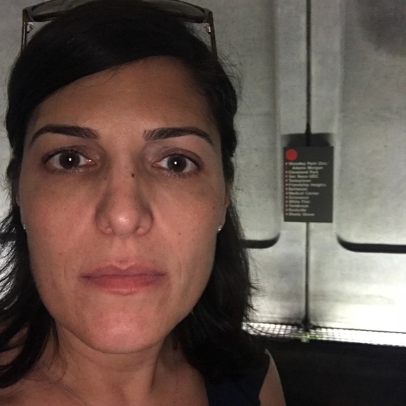 Profile Picture of Josie Carbone (@josienyc73) on Poshmark