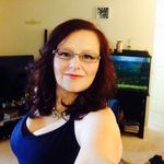 Profile Picture of Lori Alexander (@lorilivinglovinlife) on Instagram