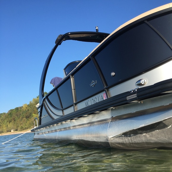 Profile Picture of Brad Thiel (@bthiel71) on Poshmark