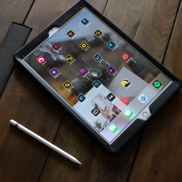 Profile Picture of Eddie Moore (@eddiemoore381) on Poshmark