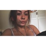 Profile Picture of lara pettit (@larapettit_) on Instagram