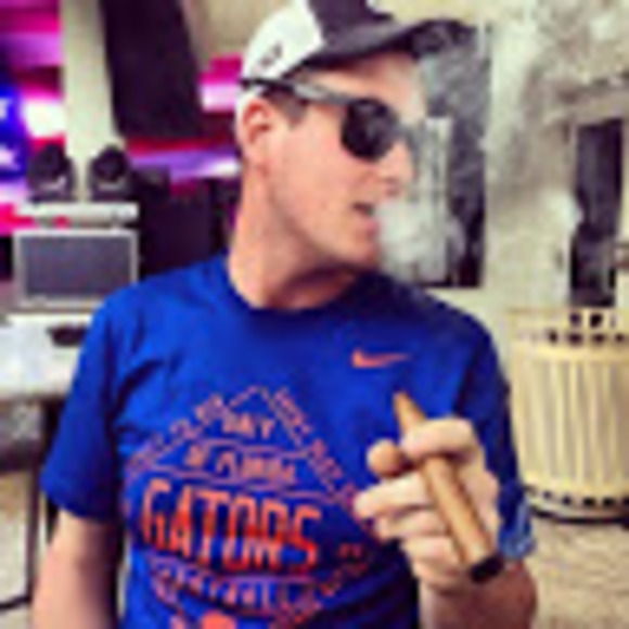 Profile Picture of Jonathan Charron (@jcharron9551) on Poshmark