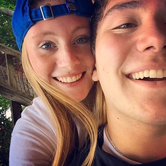 Profile Picture of Jordyn Lilienthal (@jordlilienthal) on Poshmark