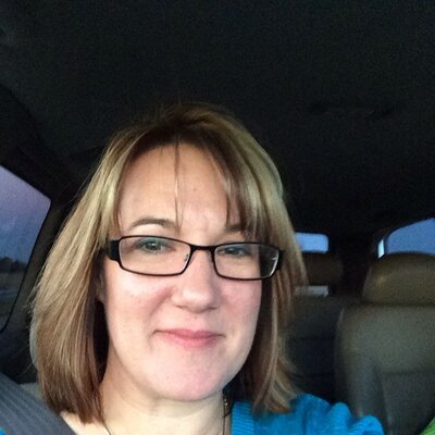 Profile Picture of Bobbi Roberts (@roberts_bobbi) on Twitter