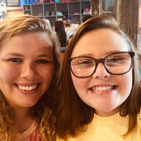 Profile Picture of Kasey Carden (@kaseycarden) on Poshmark