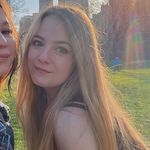 Profile Picture of Rachel Stackhouse (@rachelstack) on Instagram