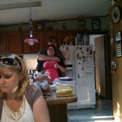 Profile Picture of Melissa Curtis (@LavenderSkies80) on Twitter