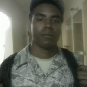 Profile Picture of Derrick England (@bgizzlejr) on Myspace