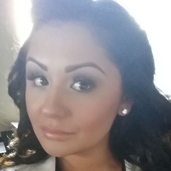 Profile Picture of Melissa Vega (@ladylala84) on Poshmark