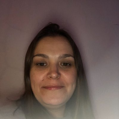 Profile Picture of Vicky Whiting (@vickywhiting198) on Twitter