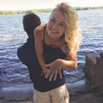 Profile Picture of Stephanie Hurst (@stephanieannehurst) on Instagram