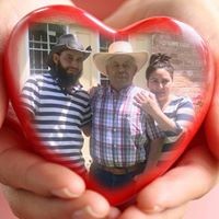 Profile Picture of Ariadna Chavez (@ariadna-chavez-2) on Quora