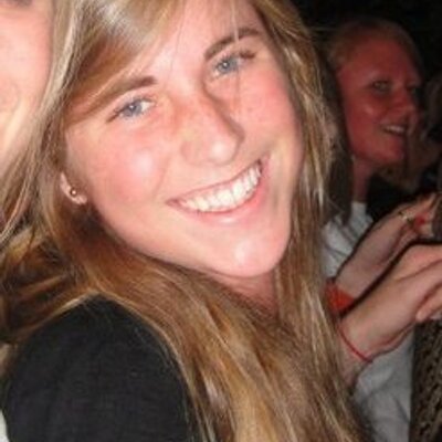 Profile Picture of Margaret Mok (@margeshariett) on Twitter