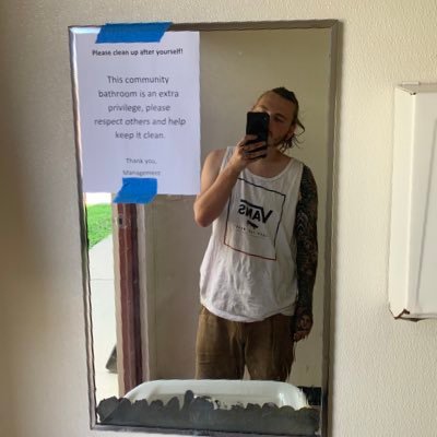 Profile Picture of Bailey Peters (@lovelynb_) on Twitter