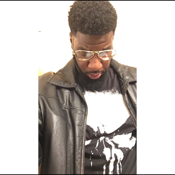 Profile Picture of Frank Holmes (@rebirthofyasuke) on Poshmark