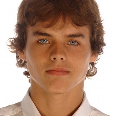 Profile Picture of Adam Serena (@adamserenade) on Twitter