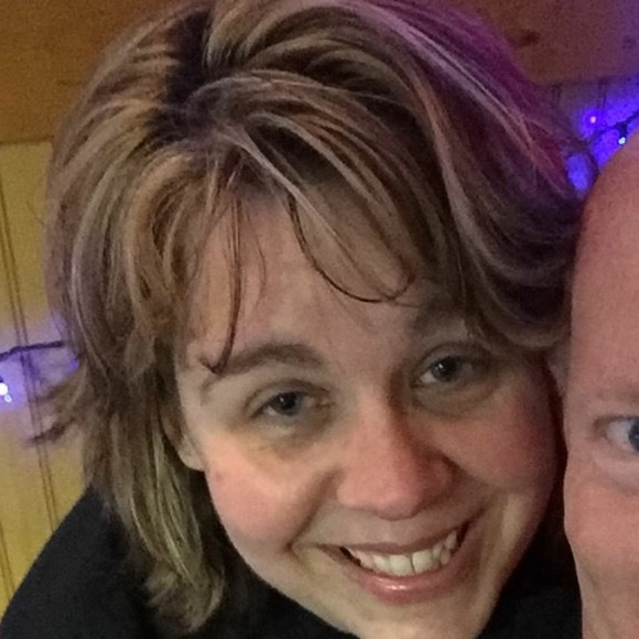 Profile Picture of Janet Mcmasters (@illinoisfan5) on Poshmark