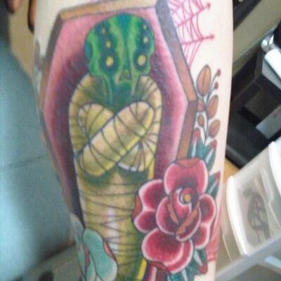 Profile Picture of Shelby Laughlin (@DangItTattooed) on Twitter