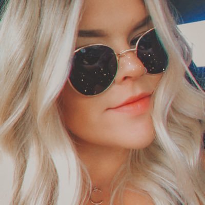 Profile Picture of Courtney Taylor (@courtneyhopss) on Twitter