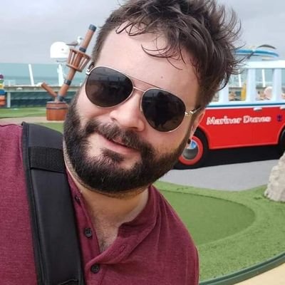 Profile Picture of Patrick Stealey (@OmgLookItsPaddy) on Twitter