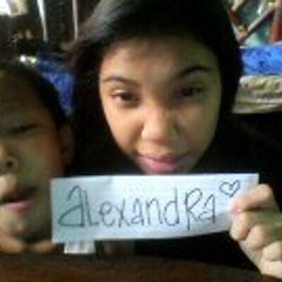 Profile Picture of Alexandra Emmanuel (@alexandraemman) on Twitter