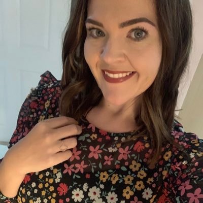 Profile Picture of Faye Dooley (@fayebob25) on Twitter