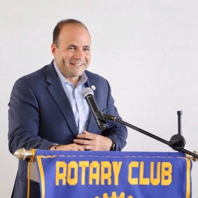 Profile Picture of Elmer Roman (@Elmer_Roman_PR) on Twitter