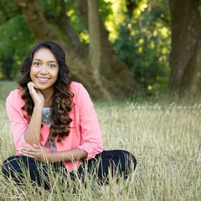 Profile Picture of Connie Robles (@cdance_112211) on Twitter