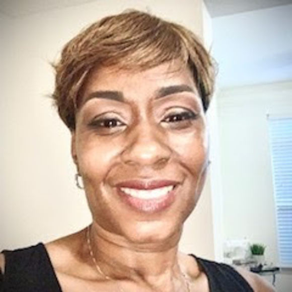 Soloan danielle Oubre - Poshmark Profile Picture of Soloan danielle Oubre (@s_oubre) on Poshmark