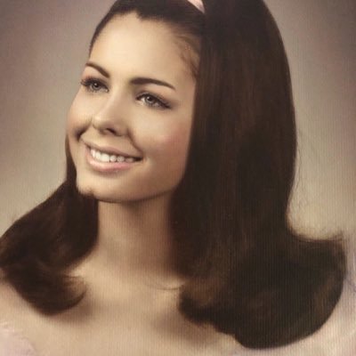 Profile Picture of Nancy Crowe Peters (@crowe_peters) on Twitter