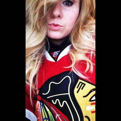 Profile Picture of Lily McFarland (@lilyhawksfan) on Twitter