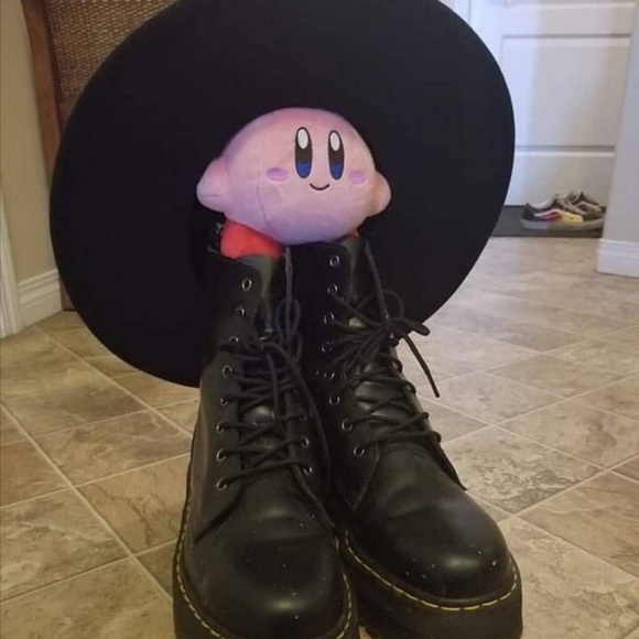 Profile Picture of Charles Key (@charlesk64) on Poshmark