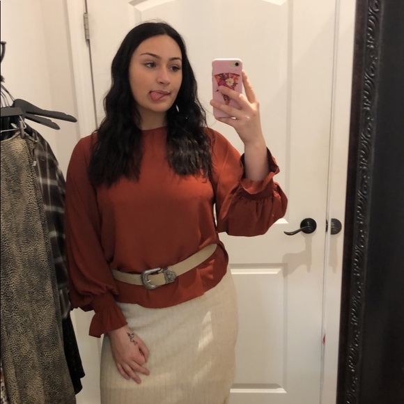 Profile Picture of Emilee Hemmeter (@emmhemm367) on Poshmark