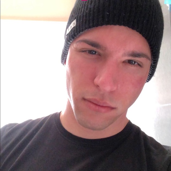 Profile Picture of Bryan Desouza (@bdesouza91) on Poshmark