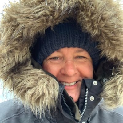 Profile Picture of Helen Gough (@HelenRGough) on Twitter