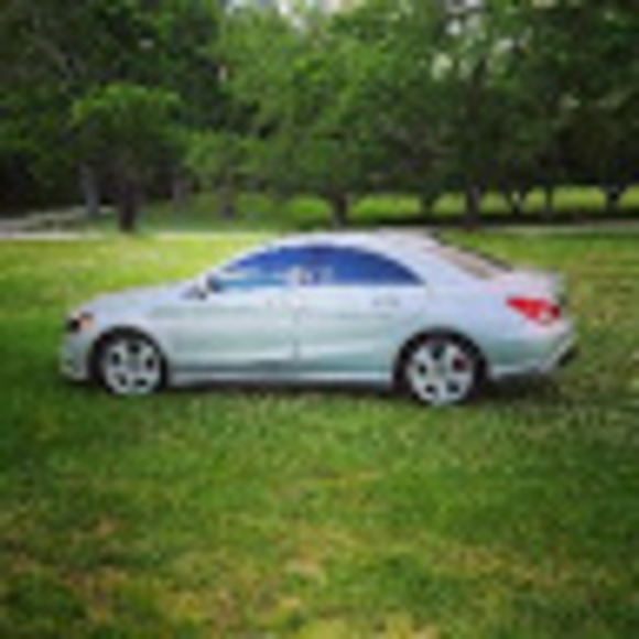 Profile Picture of Jose Quinones (@javier198322) on Poshmark