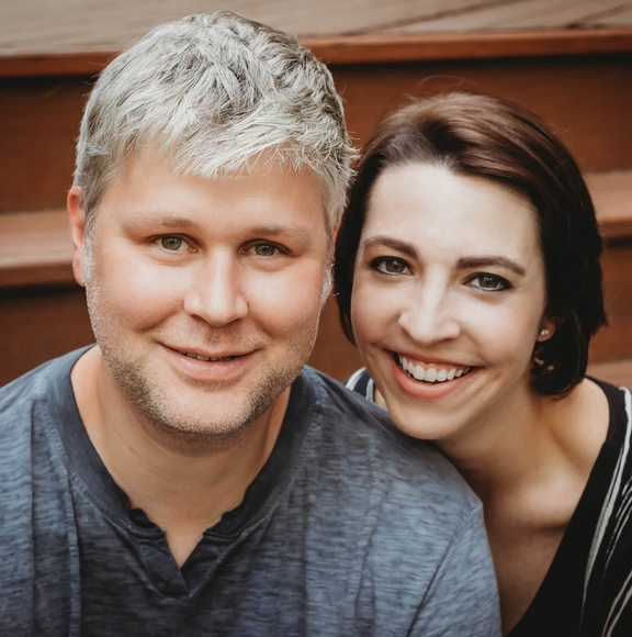 Profile Picture of Kim Winnicki (@iampeachy77) on Poshmark