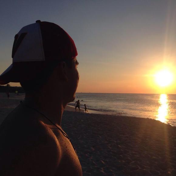 Profile Picture of Julio rafael Gómez lópez (@juliogmz92) on Poshmark