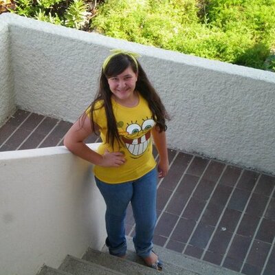 Profile Picture of Genesis Costa (@Gene_Amor21) on Twitter