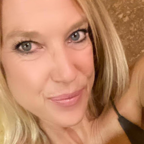 Profile Picture of Cheri Criscito (@chericriscito) on Poshmark