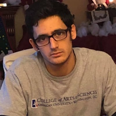 Profile Picture of Stephen Catalano (@scat_daddyv) on Twitter