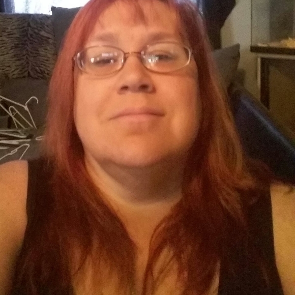 Profile Picture of Valerie Masingale (@valerie_1964) on Poshmark