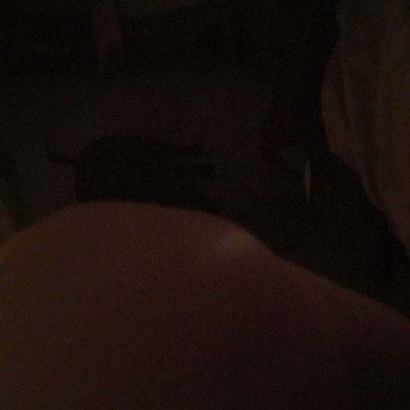 Profile Picture of Anna Zarn (@annazarn47) on Poshmark