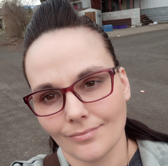 Profile Picture of Melissa Hearld (@maxmissy10) on Poshmark