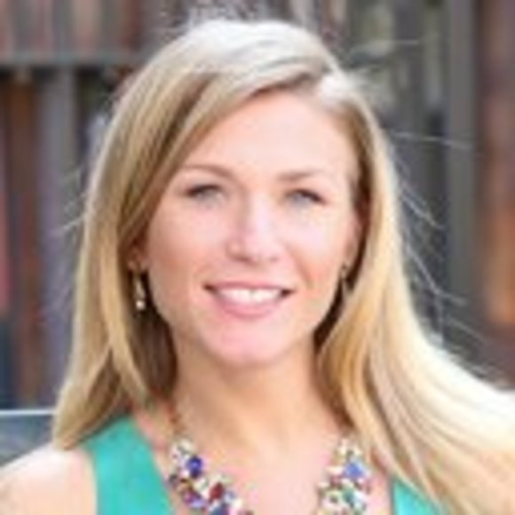 Profile Picture of Wilma Ryan (@wilma_ryan) on Poshmark