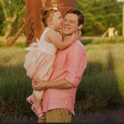 Profile Picture of Joe Minadeo (@JoeMinadeo75) on Twitter