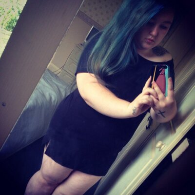 Profile Picture of Leanne Pugh (@AintNoWifeyUHoe) on Twitter