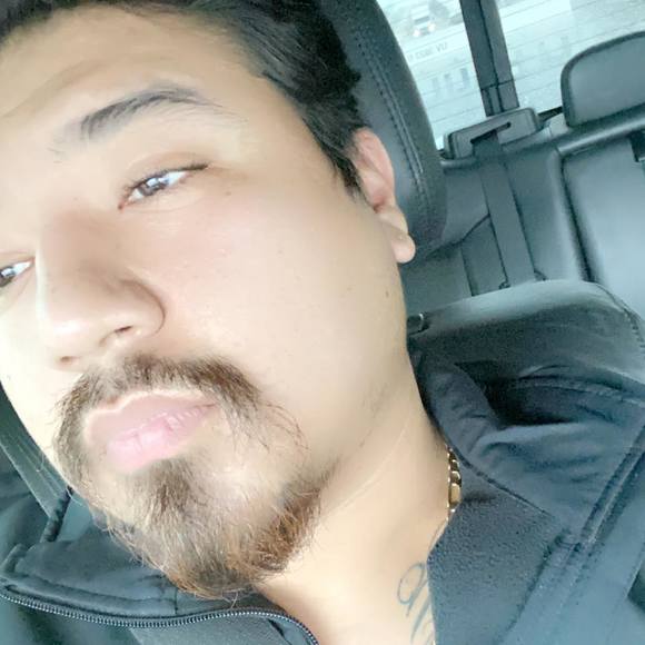 Profile Picture of Julio Arevalo (@julio449) on Poshmark