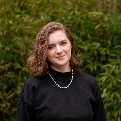 Profile Picture of Claire Long (@ClaireLong_) on Twitter